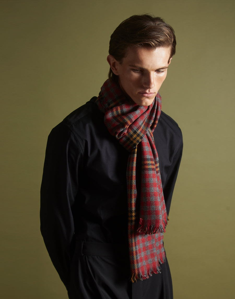 self fringe tartan scarf - crimson multi